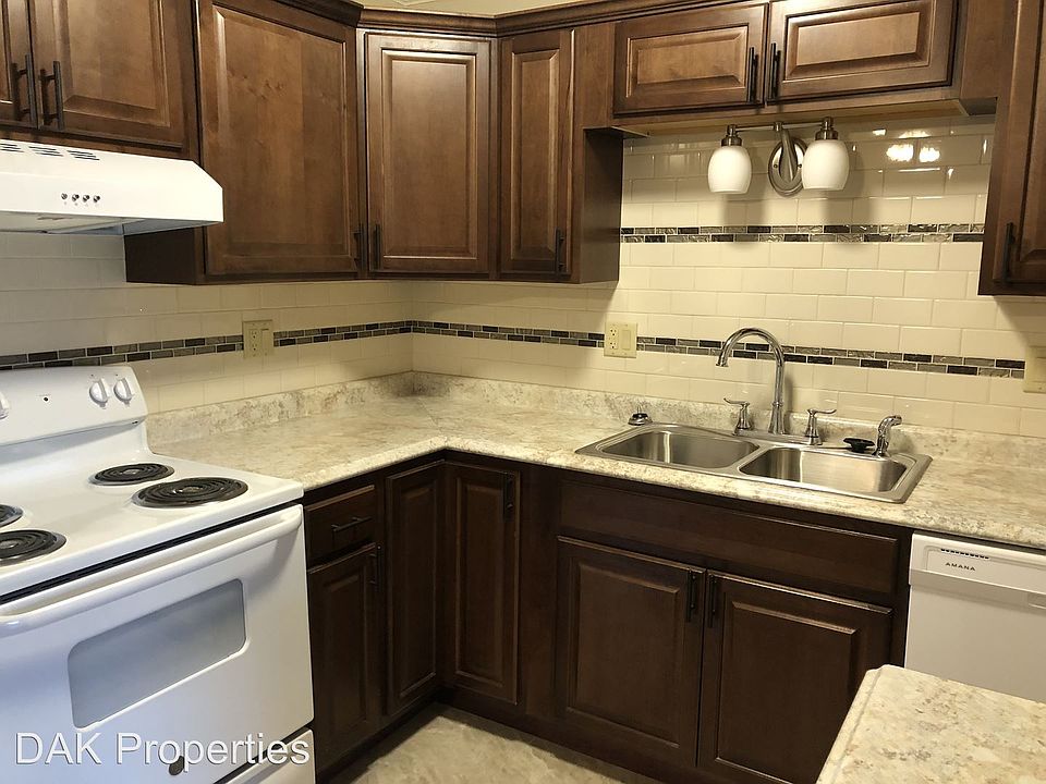 1st image of N111W15655 Vienna Ct APT 19