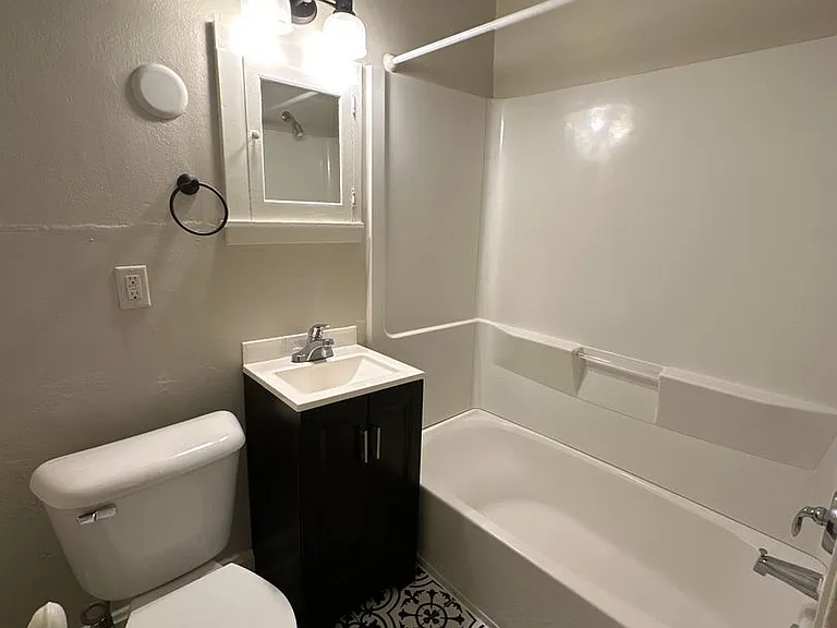 Parmenter St Property — Photo 8