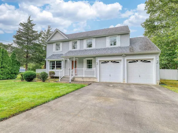 424 S 2nd Ave, Absecon, NJ 08205