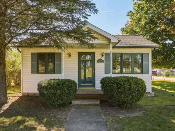4895 Main St, Millington, MI 48746
