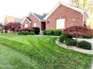 6308 Saskatchewan Dr, Louisville, KY 40228