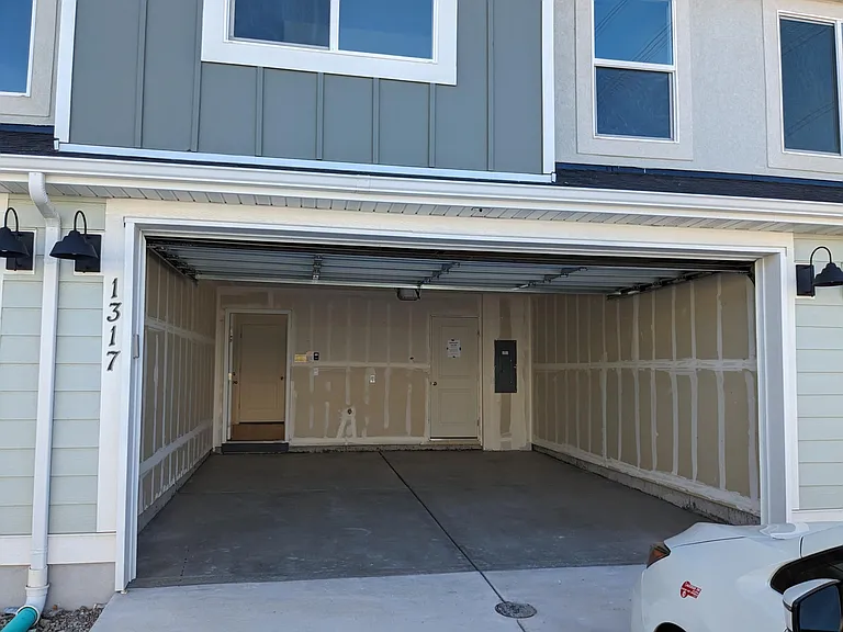 1317 S 3650 E — Photo 31