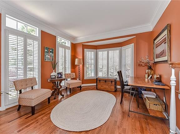 5th image of 1411 Bristol Place Ct