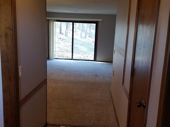 2nd image of 26 Bentley Ln