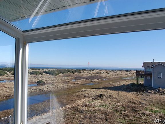 5th image of 1392 E Ocean Shores Blvd SW