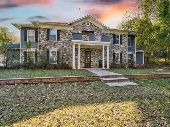 21807 W Highway 51, Yale, OK 74085