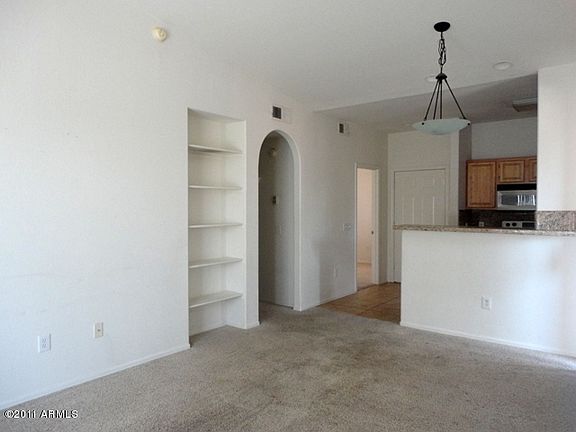 2nd image of 2929 W Yorkshire Dr Unit 1034