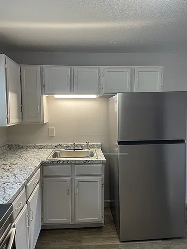 234 Green St Photo 1