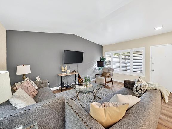 2nd image of 575 Guerra Ct