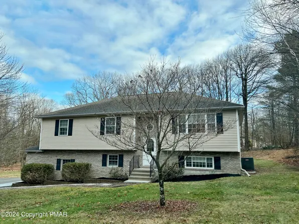 1110 Daniel Ct, Saylorsburg, PA 18353