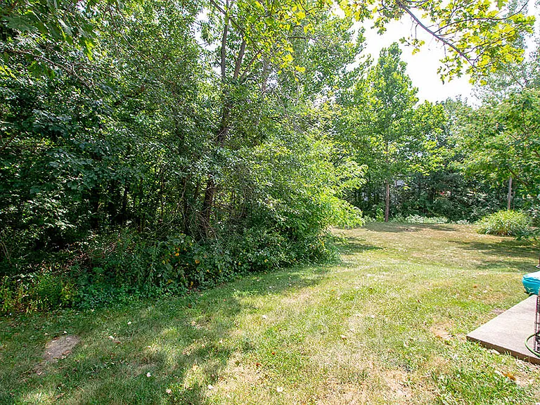 5567 E Pinehurst Ln — Photo 3