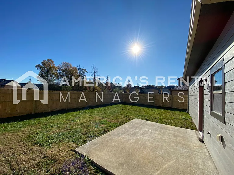 6206 Cathwick Dr — Photo 38