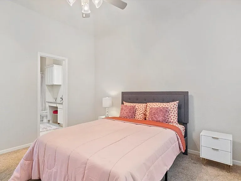2338 Bermuda Shores Dr — Photo 12