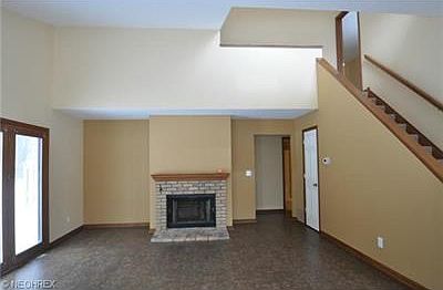 3rd image of 6630 Ivy Ct