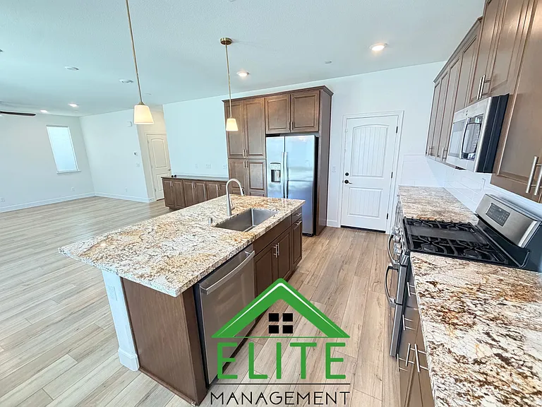8778 Encore Way — Photo 5