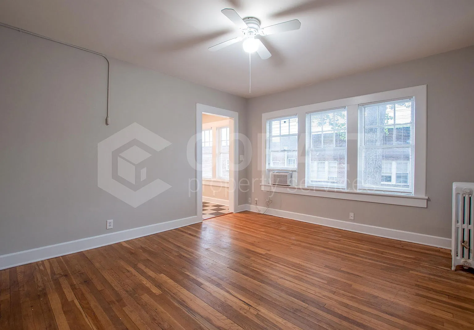1 bed, 1.0 bath, 700 sqft, $1,325 — Photo 2