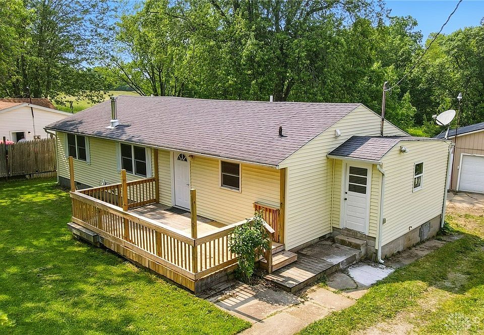 1st image of 11124 Knoxville Rd
