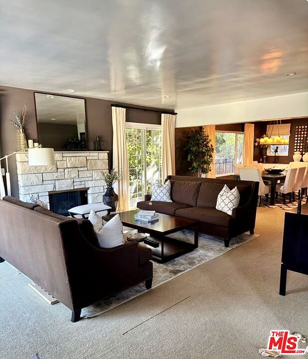 1st image of 503 N Greencraig Rd