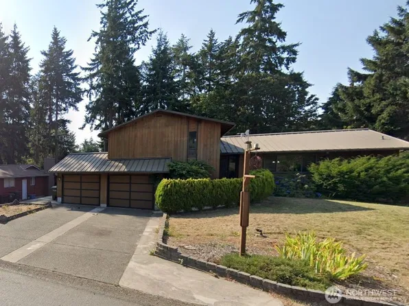 5808 14th Street Ct NE, Tacoma, WA 98422