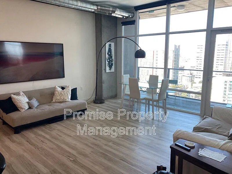 Studio, 1.0 bath, 863 sqft, $2,395 — Photo 4