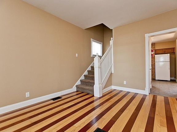 4th image of 1531 5th Ave SE