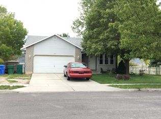 13613 S Homestead Ln, Riverton, UT 84065