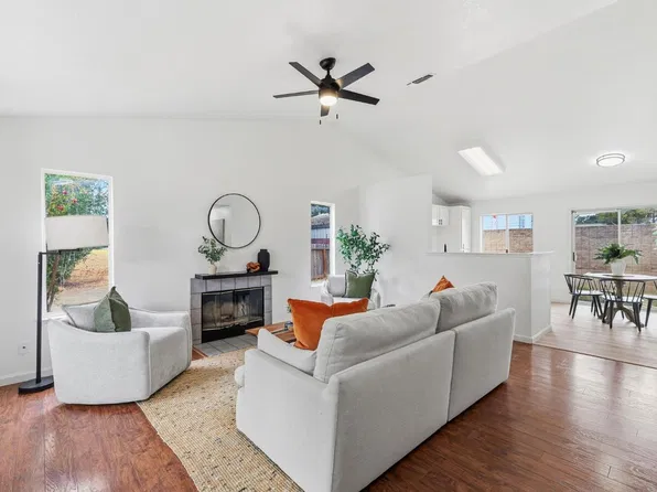 251 Sasha Rose Dr, Galt, CA 95632