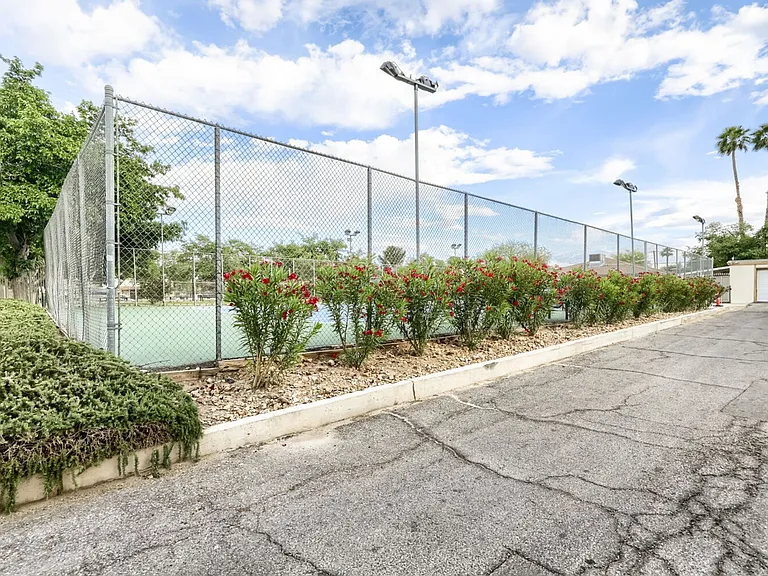 1377 Lorilyn Ave #3 — Photo 24