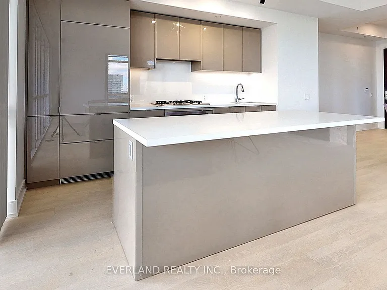 7 Grenville St #6105 — Photo 14