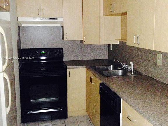 3rd image of 14377 SW 97th Ln Unit 14377