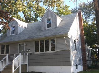 68 W 3rd Ave, Runnemede, NJ 08078