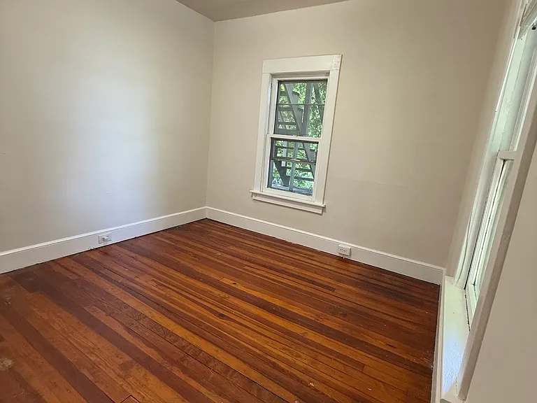 307.5 Arthur Ave — Photo 6