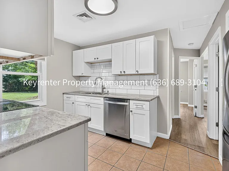 3627 High Dr — Photo 8