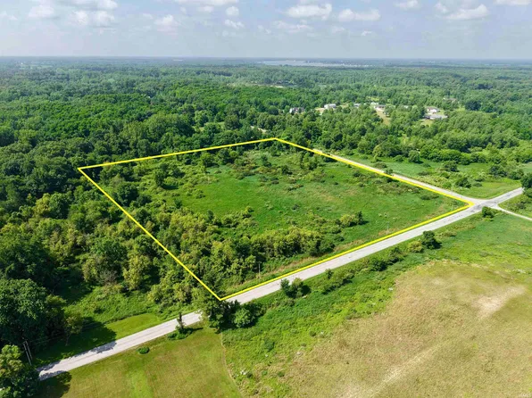 S 750 E County Rd, Knox, IN 46534