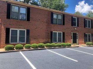 1690 Barnett Shoals Rd #3, Athens, GA 30605