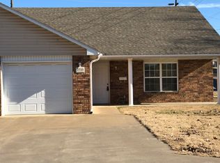 2733 E 4th St, Joplin, MO 64801