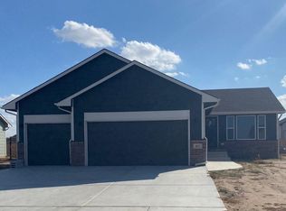 817 E Sunset St, Goddard, KS 67052