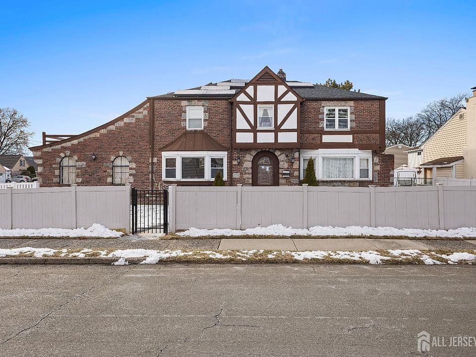 1st image of 80 Glenwood Ave