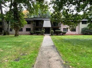 2 Strawberry Bank Rd APT 4, Nashua, NH 03062