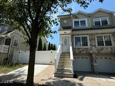 52 Dartmouth Loop, Staten Island, NY, 10306