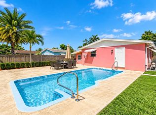 932 McIntosh St, West Palm Beach, FL 33405