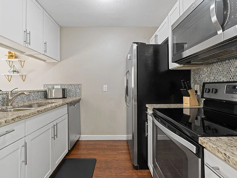1906 Valley Hill Cir #A — Photo 19