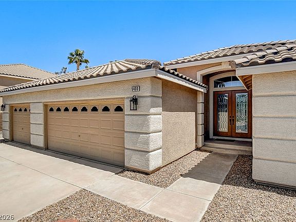 3rd image of 9400 Sienna Canyon St