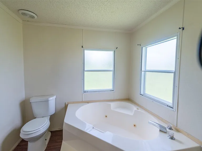 2592 County Road 152 — Photo 16