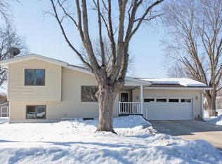 508 Casper Cir, Nya, MN 55368