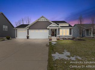 5728 Rodney Dr SW, Wyoming, MI 49418