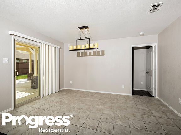 4th image of 7508 Lake Vista Way