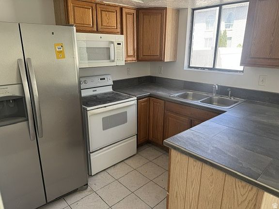2nd image of 1554 S Monroe Blvd APT B1