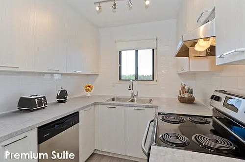71 Glamis Dr SW Photo 1