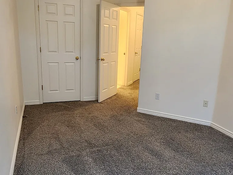 504 N Seven Peaks Blvd #1-207 — Photo 10